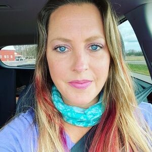 Meet your Posher, Michele